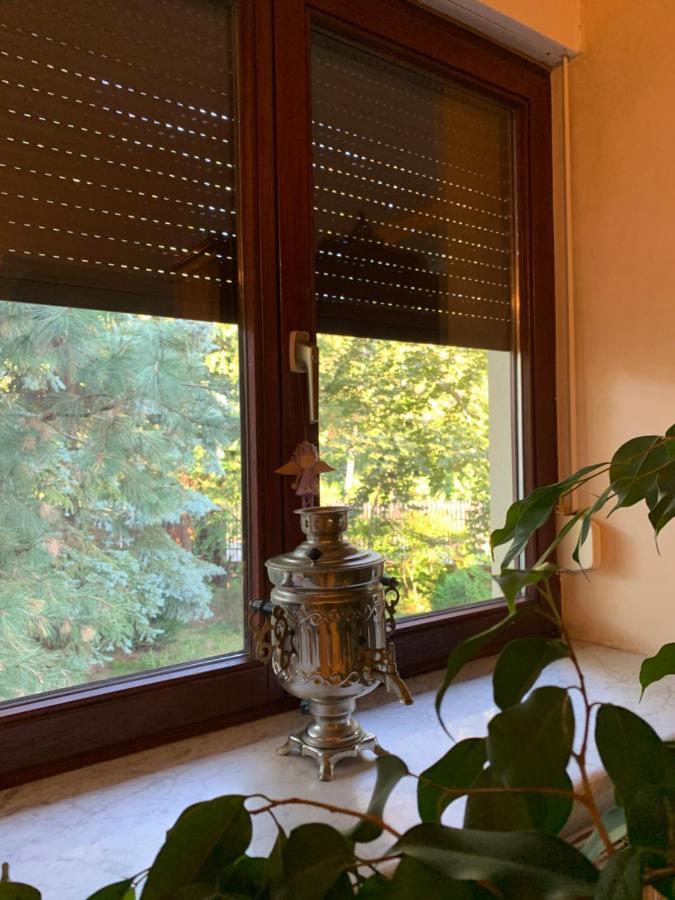 Villa 37B Bed And Breakfast Варшава Экстерьер фото